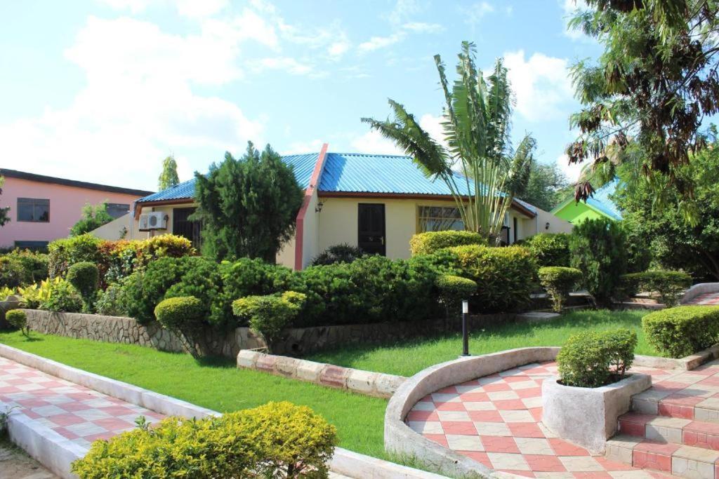 Royal Village Hotel Dodoma Exterior foto